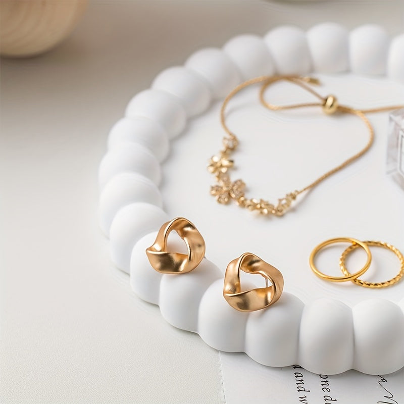 RingTray - Elegant Multifunctional Jewelry Dish