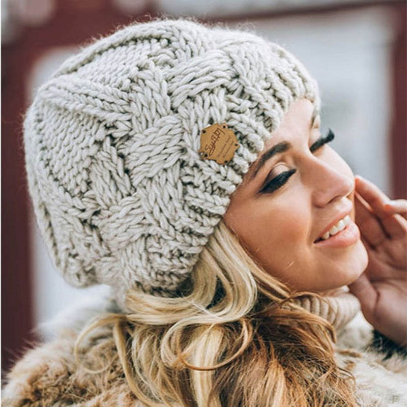 CozyKnit - Trendy Knitted Beanie in 7 Winter Colours