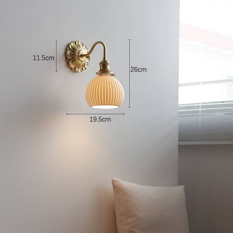 Zeldwyn - Luxury Brass Wall Sconce for Elegant Interiors
