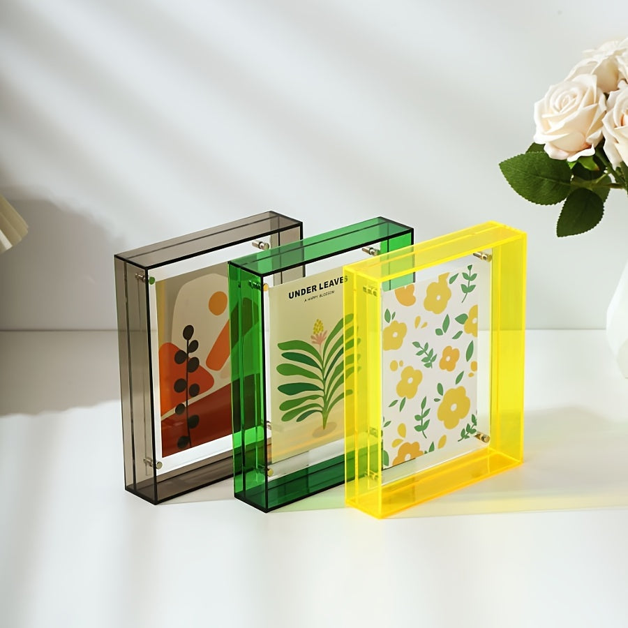ChicFrame - Elegant Acrylic Photo Frame