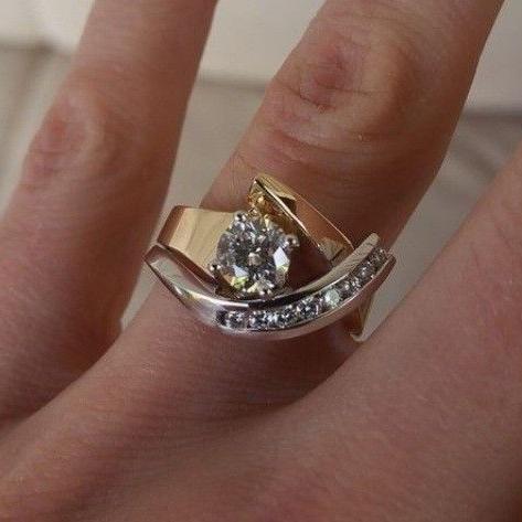 Elise - Gold and Silver Vintage Zirconia Ring