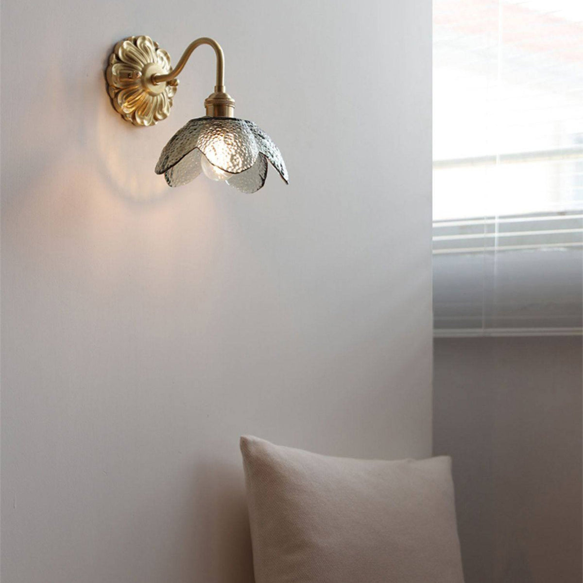 SfeerLuxe - Patinated Glass Wall Sconce with Gooseneck Arm