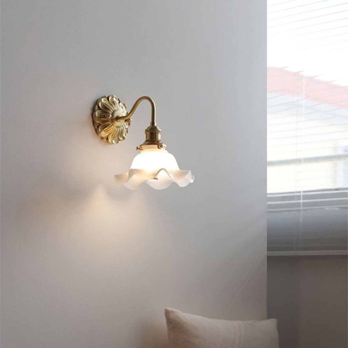 SfeerLuxe - Patinated Glass Wall Sconce with Gooseneck Arm