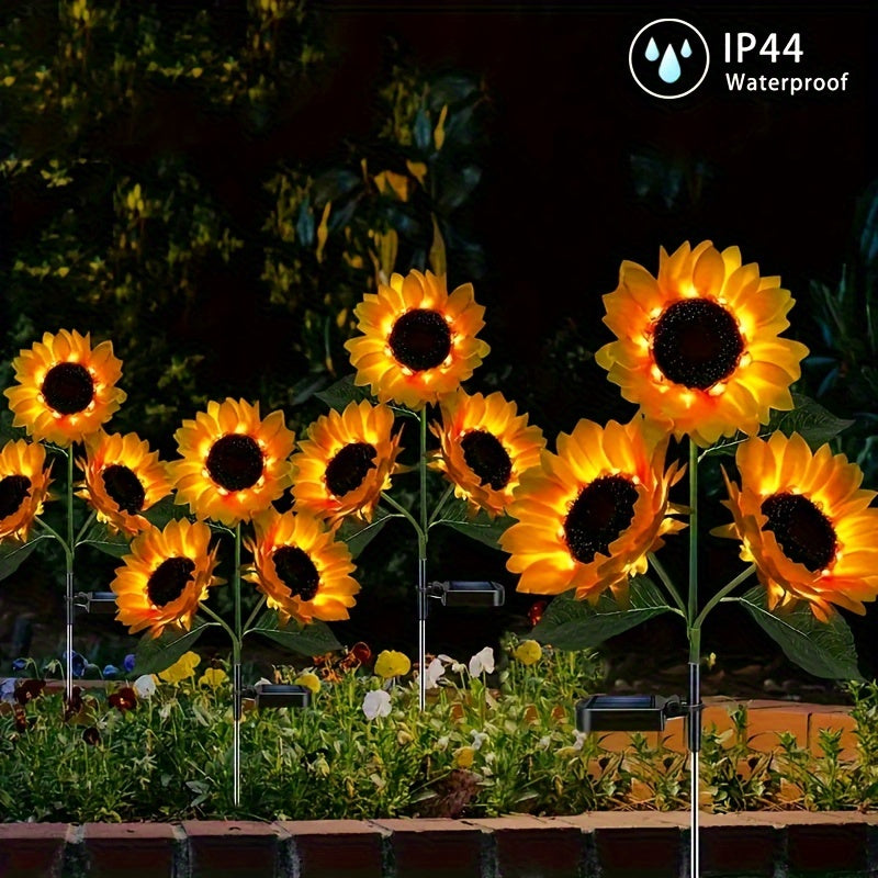 Wyldbloom - 3-Head Sunflower Solar Garden Lamp