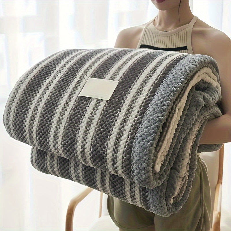 NLDD Coral Fleece - Cozy All-Season Throw Blanket for Living Room and Bedroom