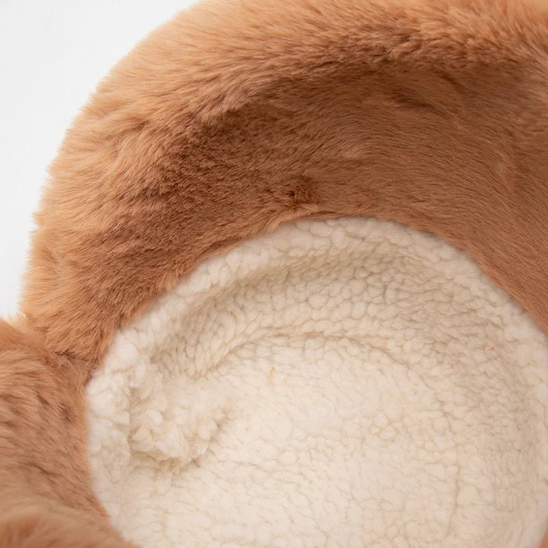 WinterGlow - Luxurious Warm and Elegant Winter Beanie