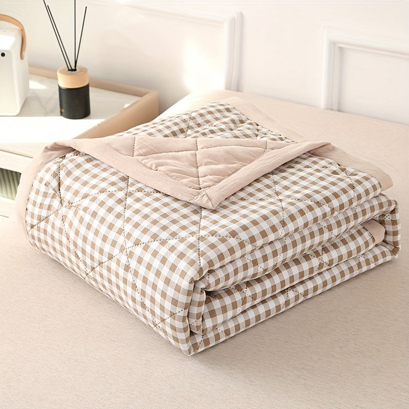 TwillCrest - Preppy Checkered Summer Bedspread, Lightweight and Breathable