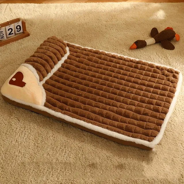 LuxePlush - Warm Dog Mat for Small and Medium Breeds