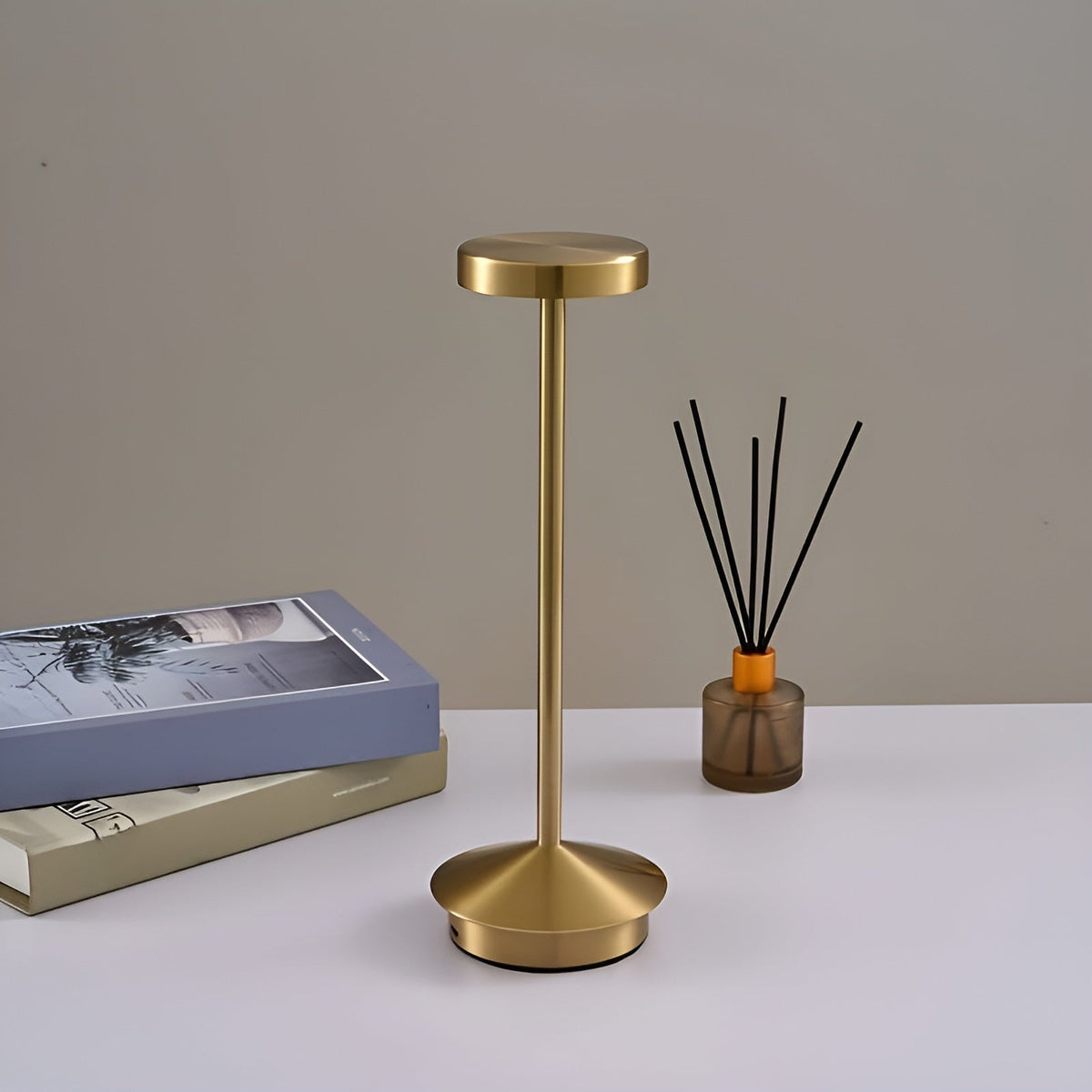 Tarion Lamp - Cordless LED Touch-Control Lamp