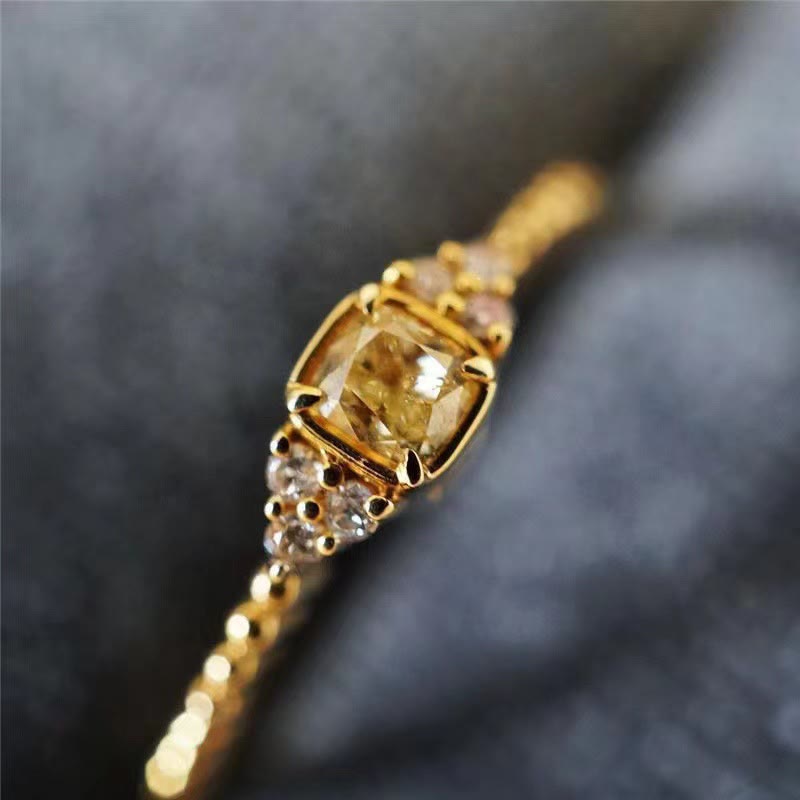 Alina - Bague citrine naturelle douce et raffinée