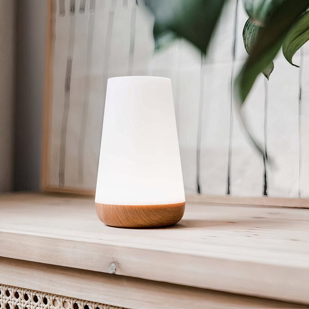 Enlight - Touch-Sensitive Multicolor LED Night Light
