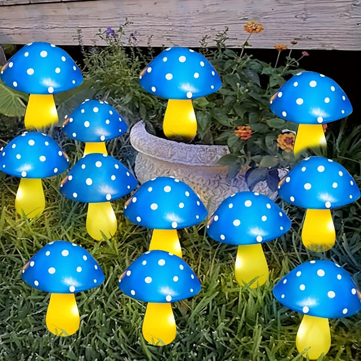 Arbogrove - Solar Mushroom Garden Lights with 8 Lighting Modes