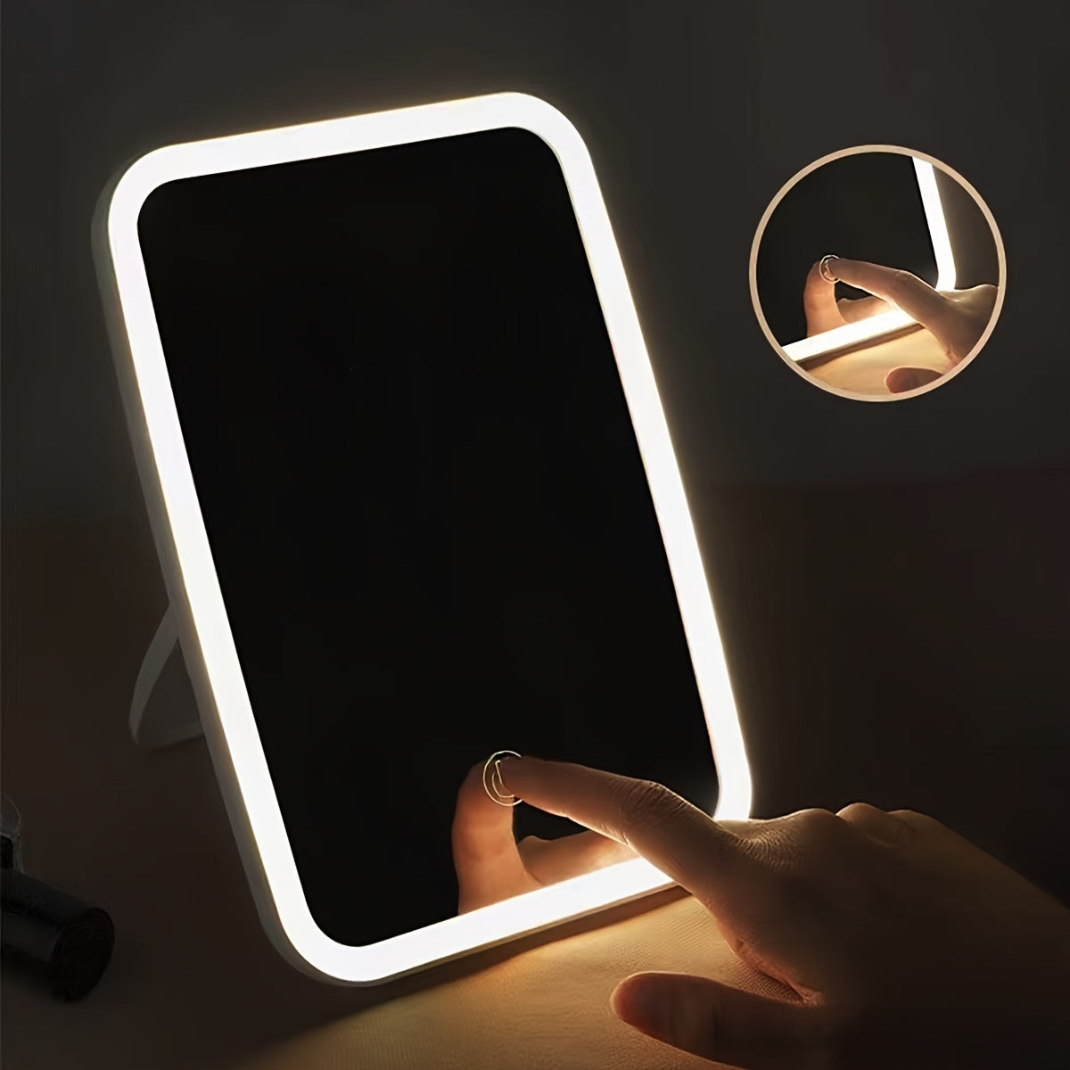 BloomMirror - Foldable Rechargeable LED Makeup Mirror