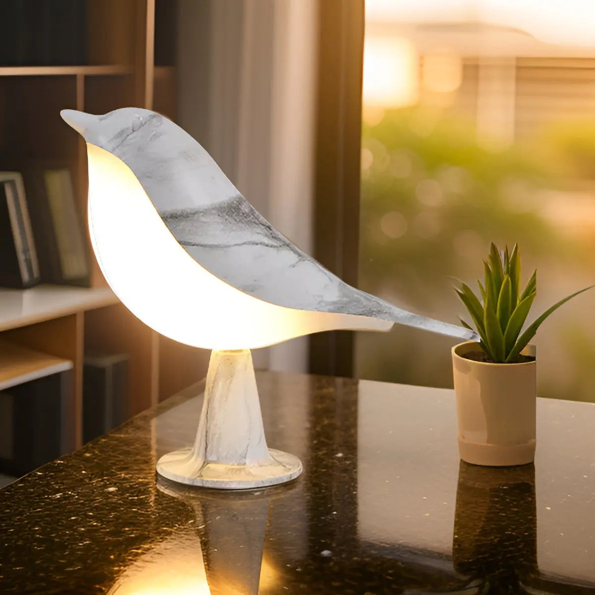 Wrensong - Bird-Shaped Ambient Lamp with Aromatherapy Diffuser