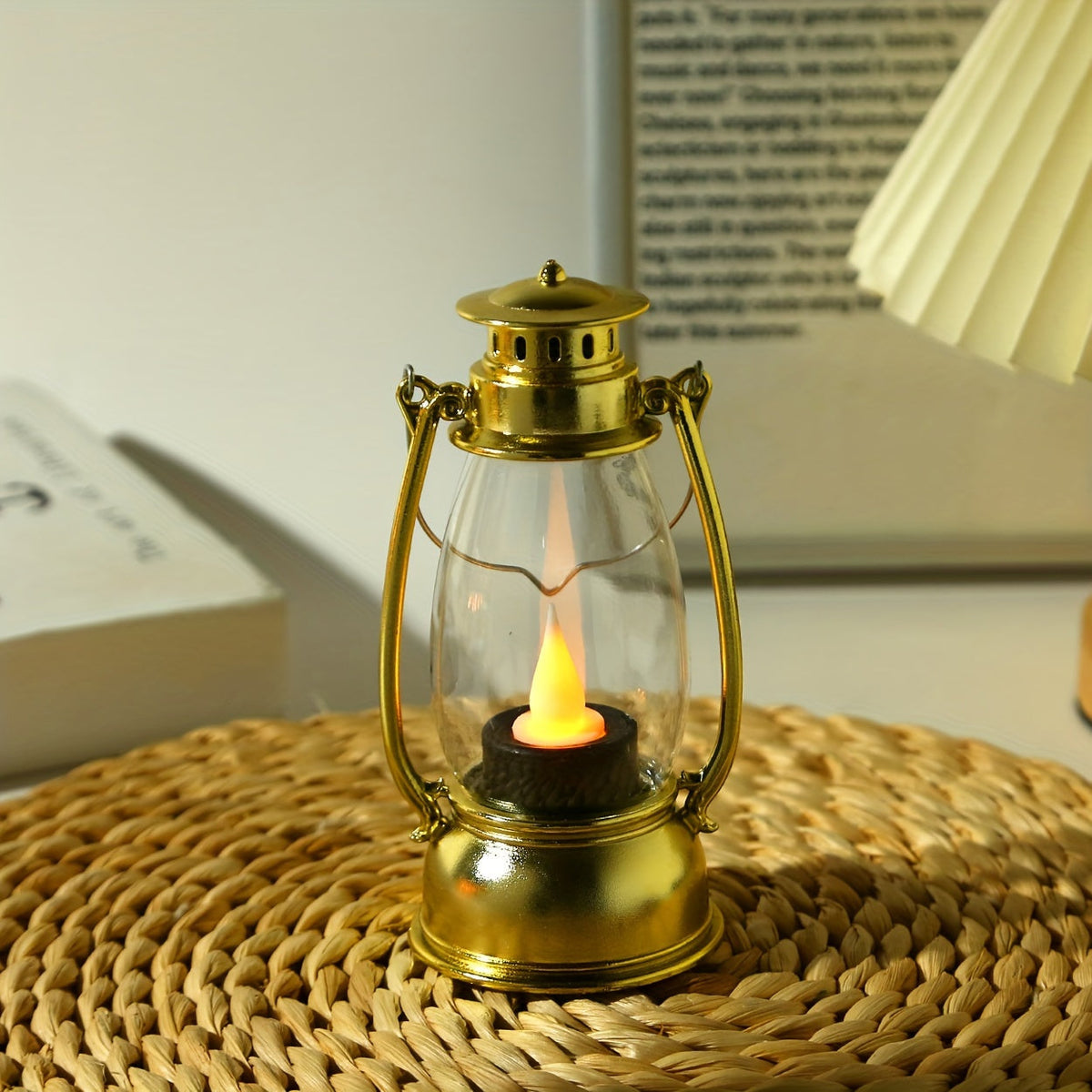 NostalgicGlow Lamp - Yellow Flame Oil Lantern Style LED Lamp