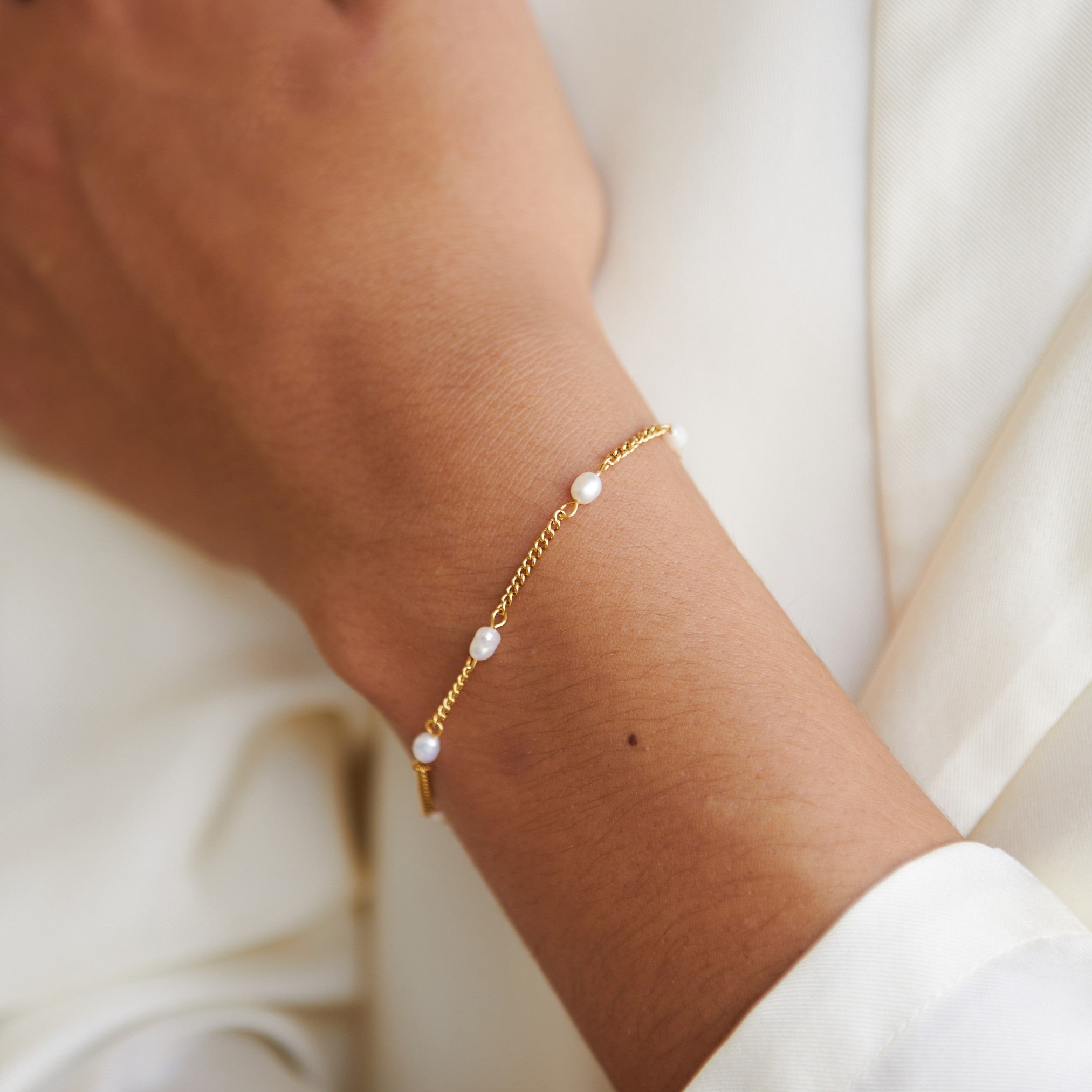 Amara - Bracelet avec perles d'eau douce