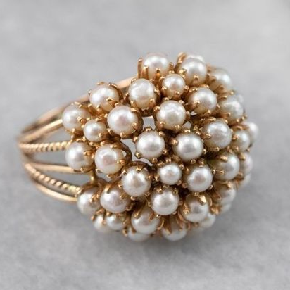 Clara - Bague intemporelle ornée d'incrustations de nacre naturelle