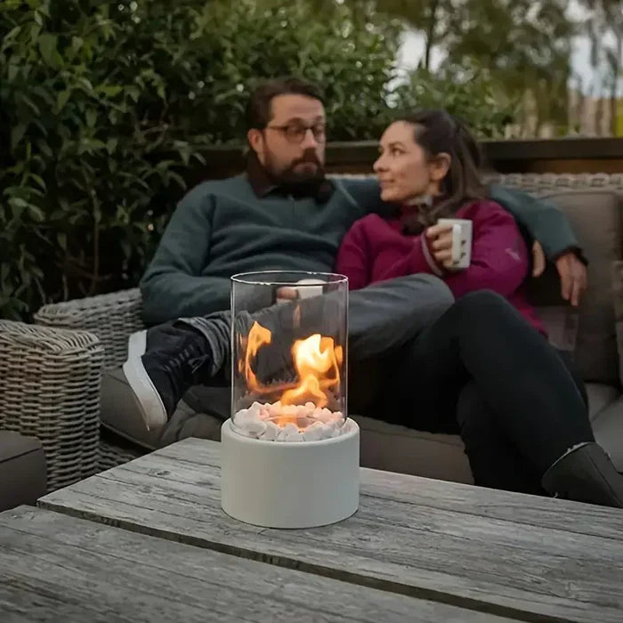 GlowLuxe - Lanterne de Table Feu Portable Élégante