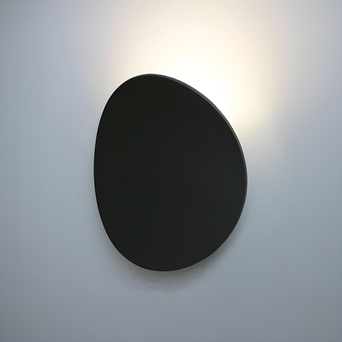 DuskGlow - Elegant Wall Sconce for Ambient Light