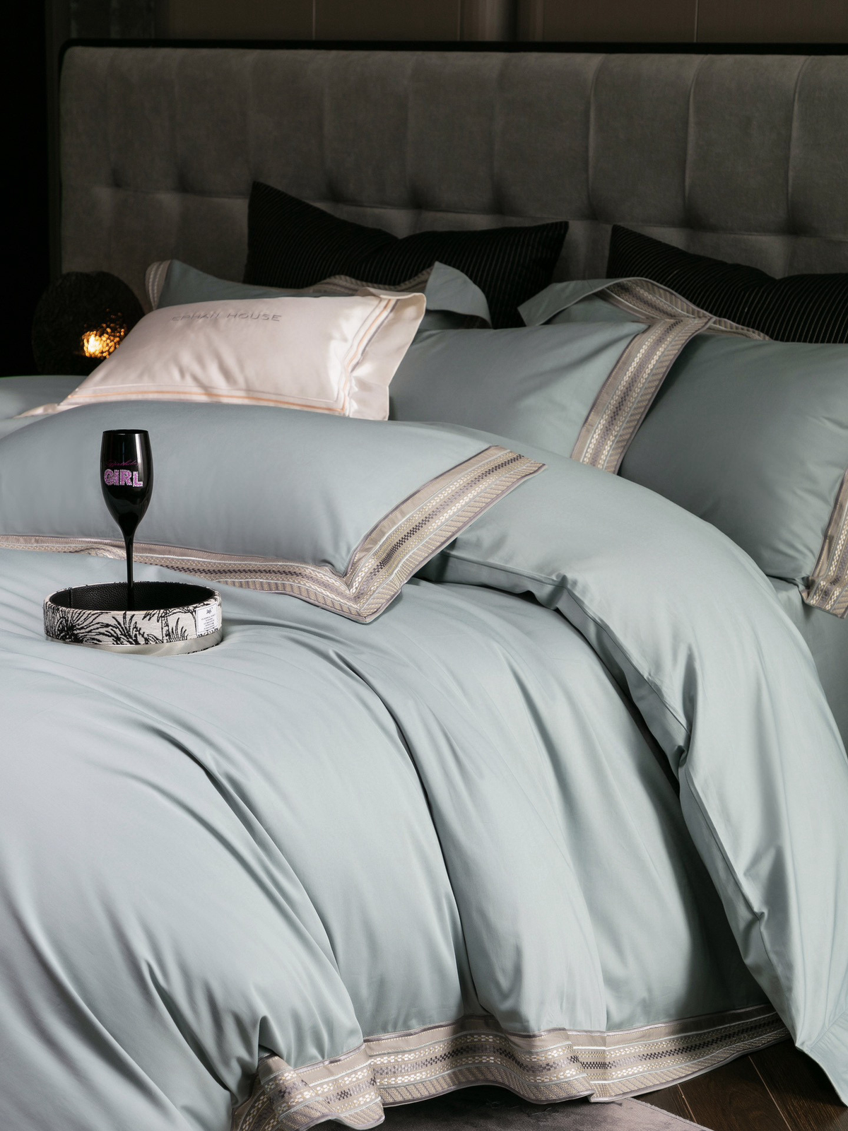 Montserrat - Egyptian Cotton Luxury Duvet Cover Set