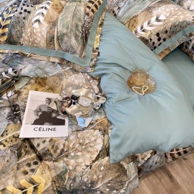 Feather Heathe - 4-Piece Egyptian Cotton Duvet Cover Set