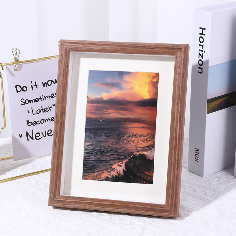 Duotone - Timeless Photo Frame for Art and Photos