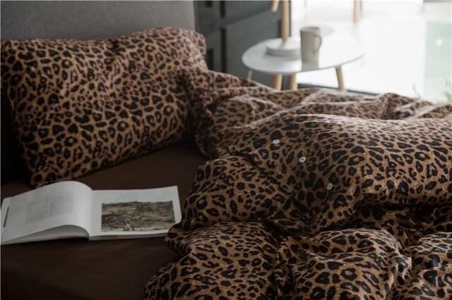 Leo Print - Luxury Egyptian Cotton Duvet Cover Set