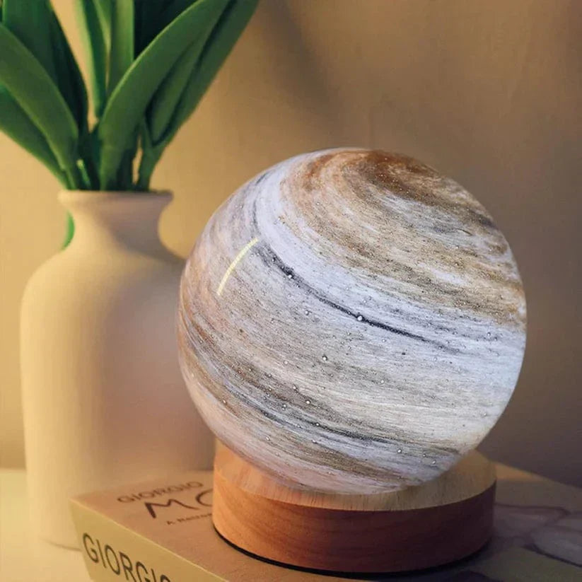 LuminaGlow - USB Moon Lamp for a Soft, Magical Ambiance