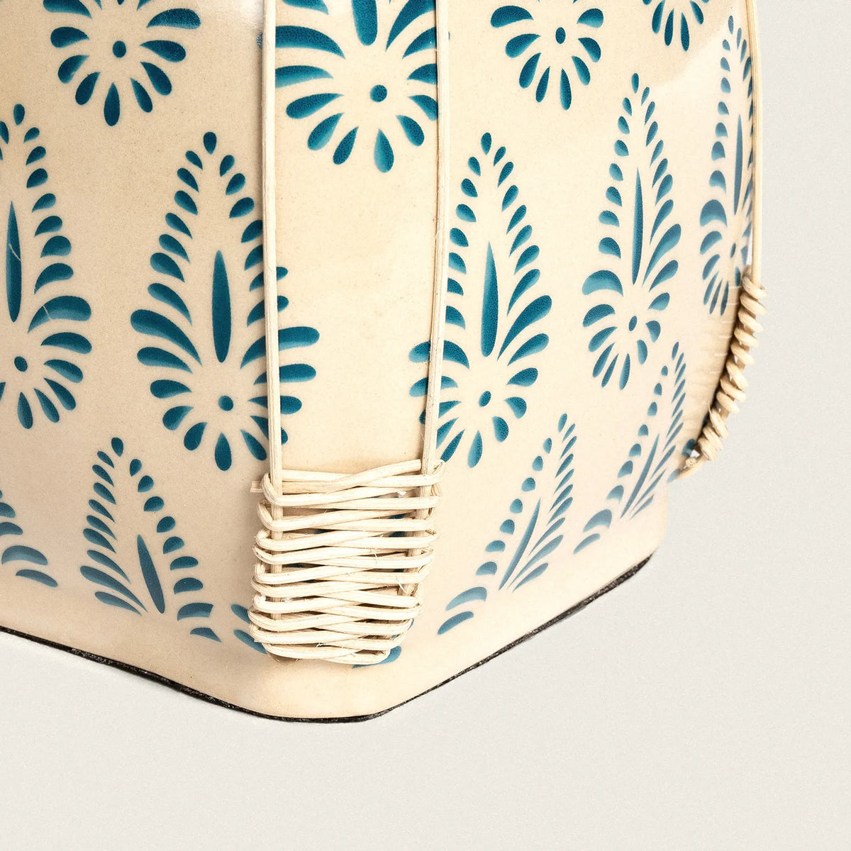 Temira - Ceramic Table Lamp for a Warm Ambience