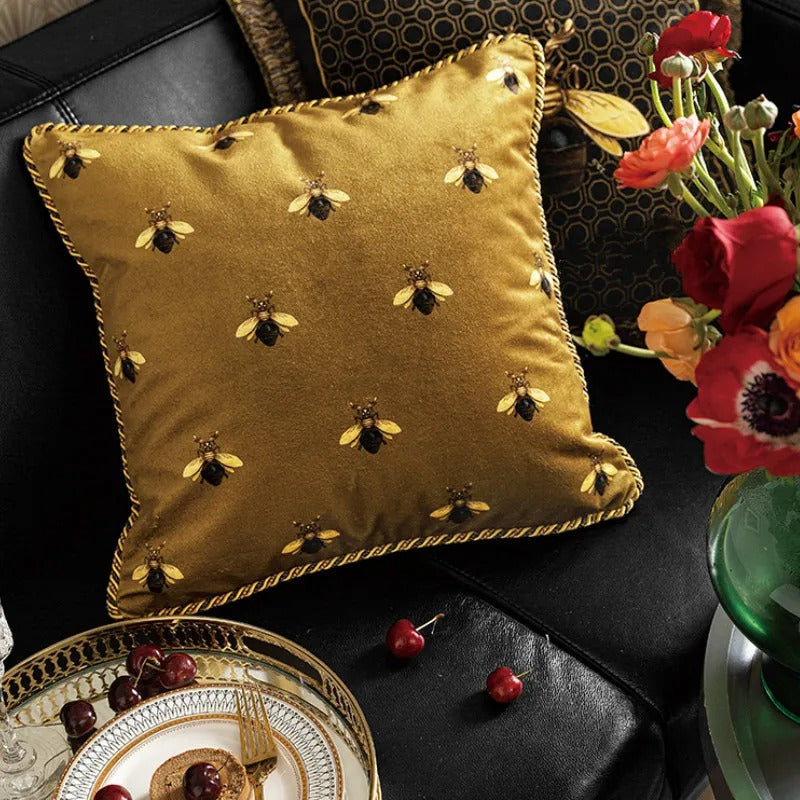CressVelor - Royal Bee Golden Velvet Cushion Cover