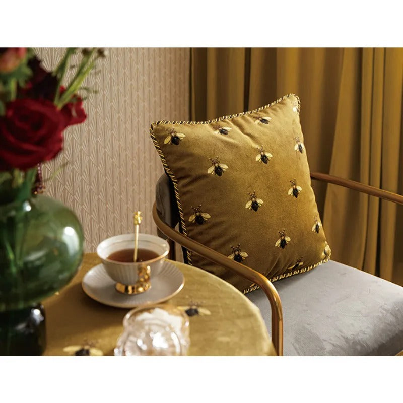 CressVelor - Royal Bee Golden Velvet Cushion Cover