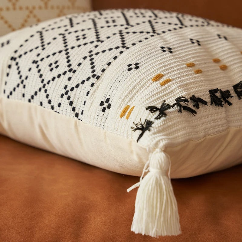SatinCiel - Tufted Boho Cushion Cover