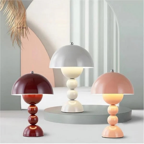 FlowerLight Portable Table Lamp - Artistic Flower-Shaped LED Lamp