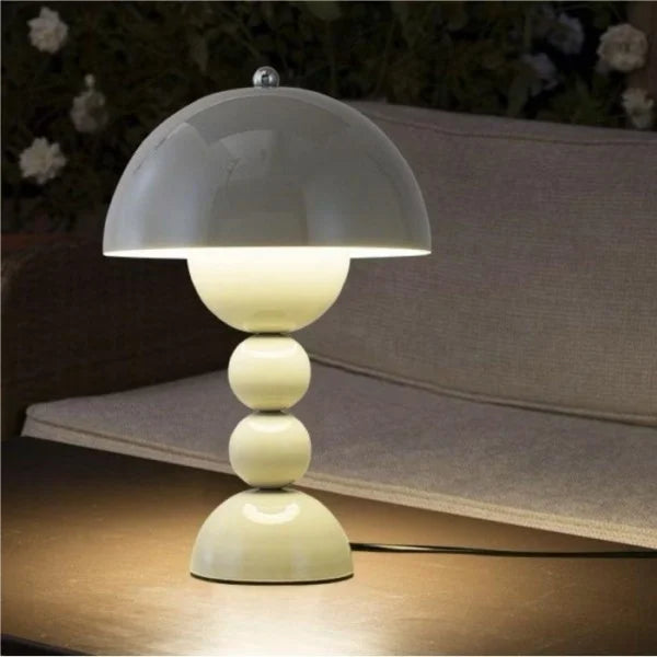 FlowerLight Portable Table Lamp - Artistic Flower-Shaped LED Lamp