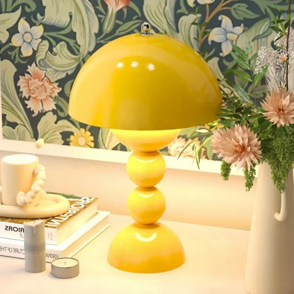FlowerLight Portable Table Lamp - Artistic Flower-Shaped LED Lamp