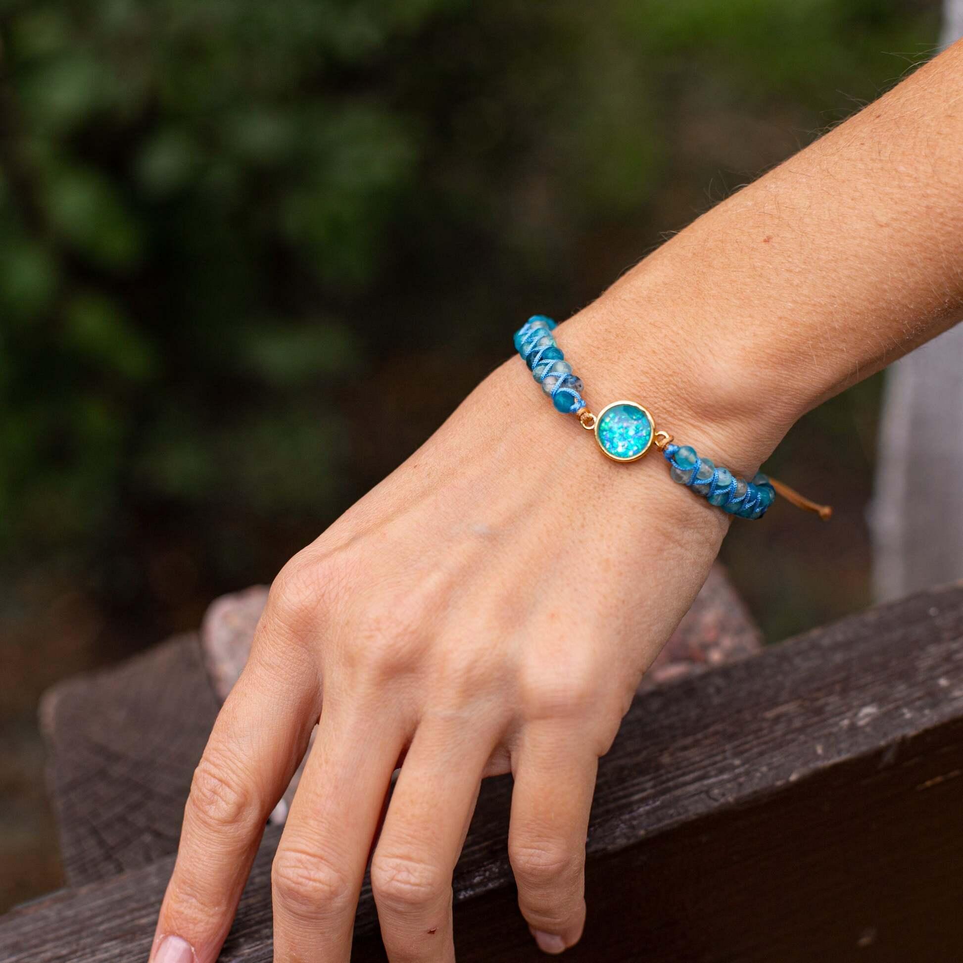CelinaDream - Bracelet perlé élégant en opale