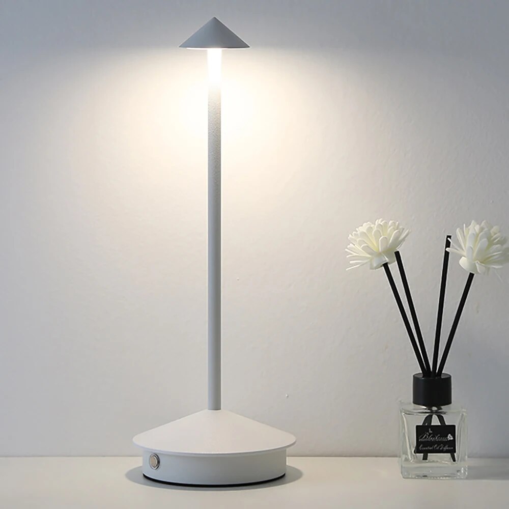Farolite - Rechargeable Wireless LED Desk Lamp