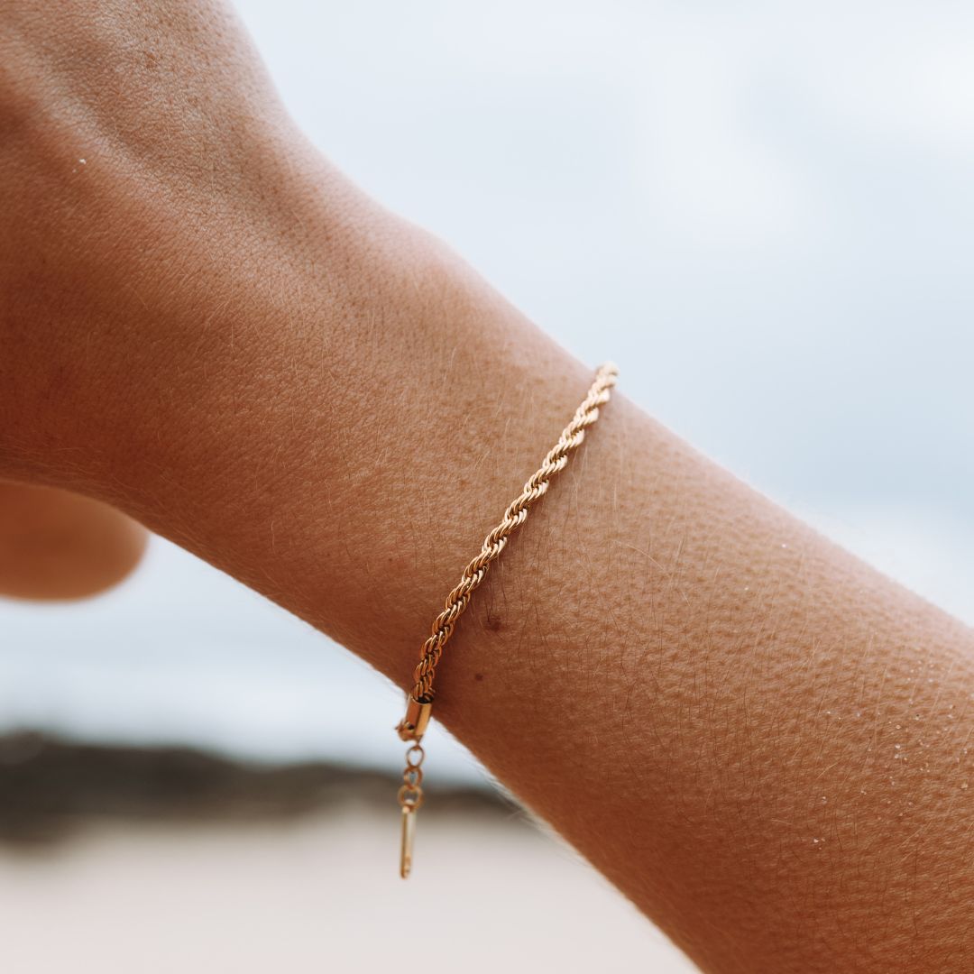 Sienna - Bracelet maille tordue élégant