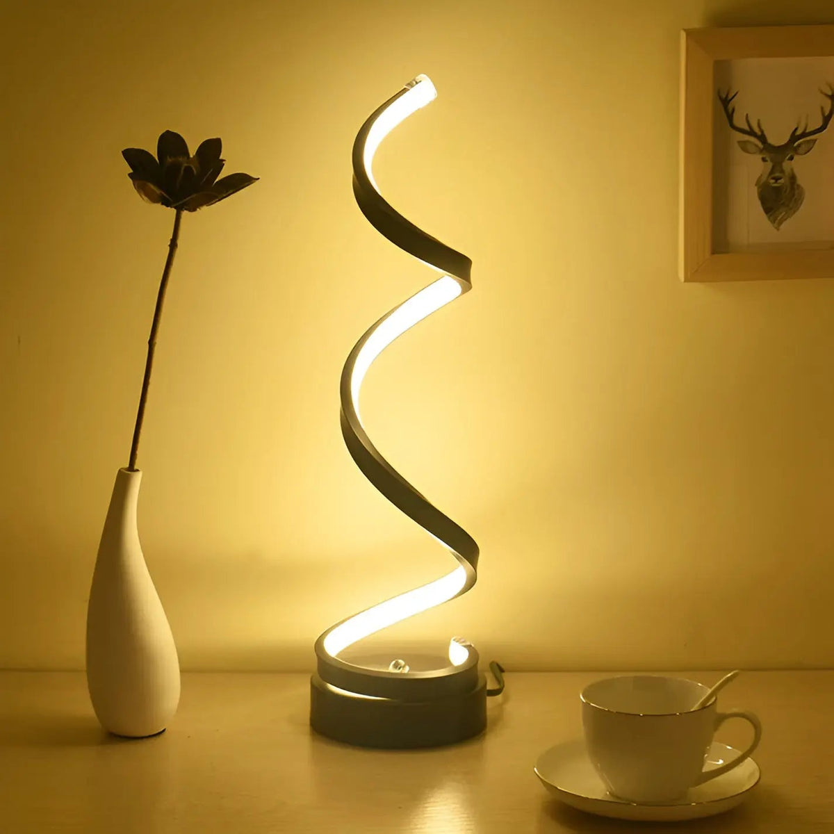 Spiral Glow - Curved LED Desk Lamp for Low-Energy Eye Comfort