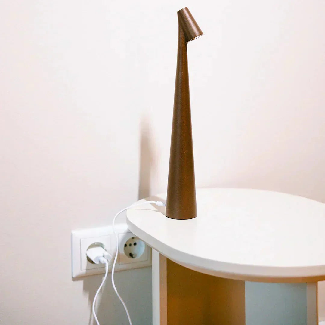 Spark Touch - Cordless Table Lamp with Adjustable Brightness