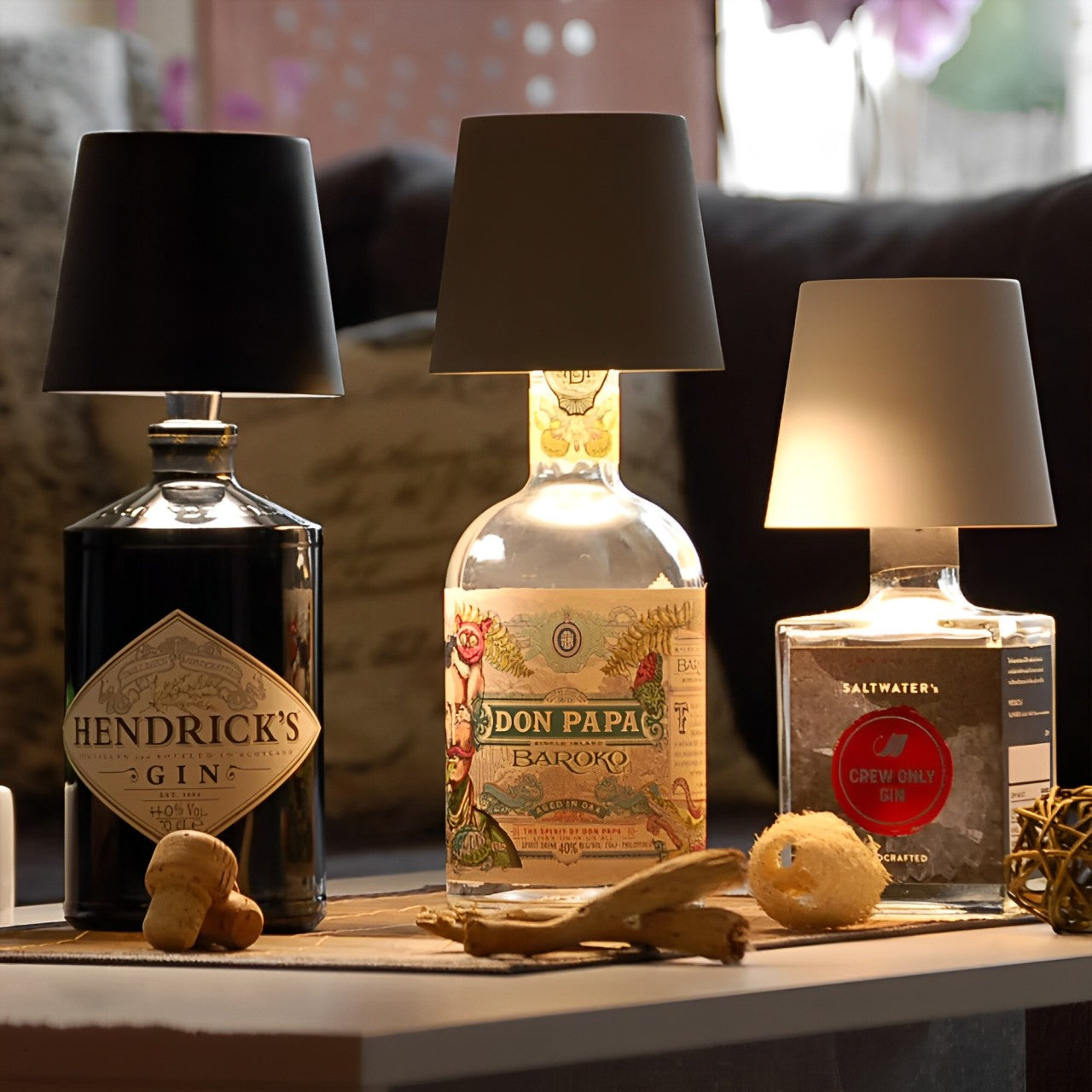 Bottle Lamp Sans Fil - Lampe de table rechargeable en forme de bouteille