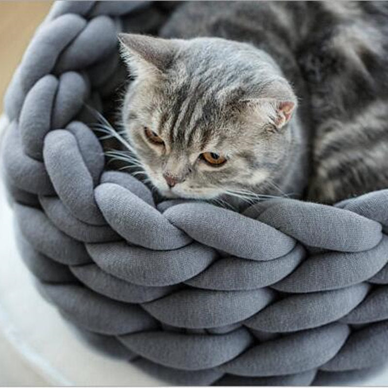 WoollyNest - Stylish and Comfortable Pet Bed
