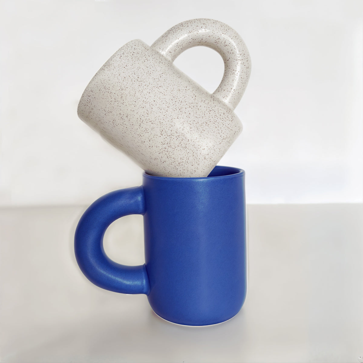 Athenea Cup - Luxury Porcelain Cup with Geometric Pattern