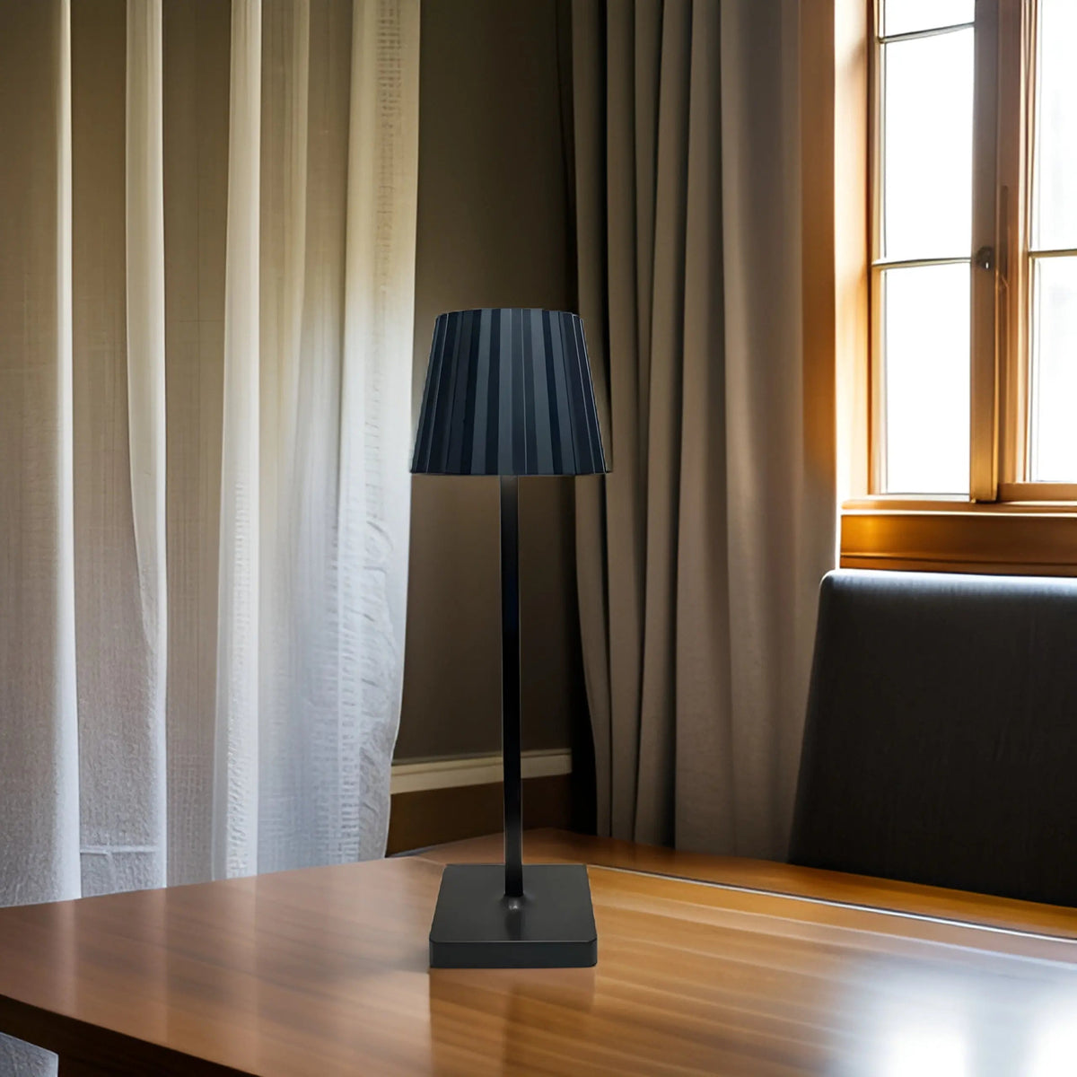 Arlo - Rechargeable Wireless LED Table Lamp with Scandinavian Design