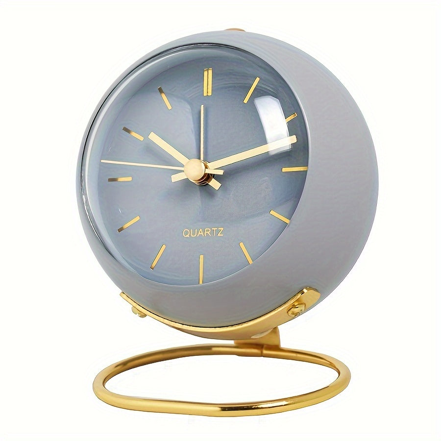 EleganceTime - Silent Quartz Alarm Clock with Metal Design