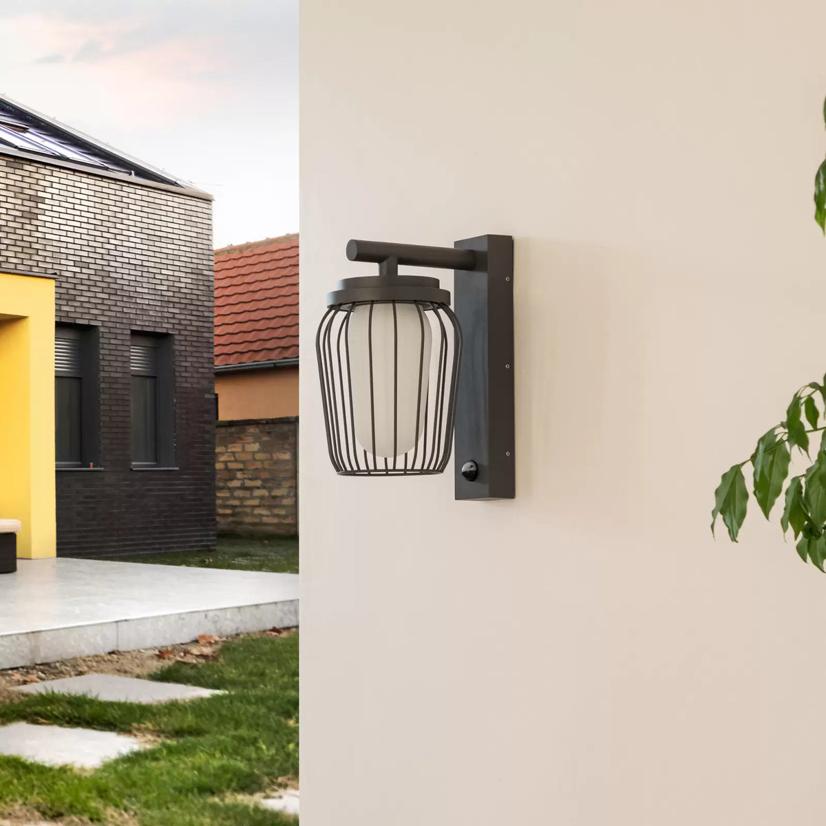 ÉclatChandan - Modern Motion-Sensor Outdoor Wall Light