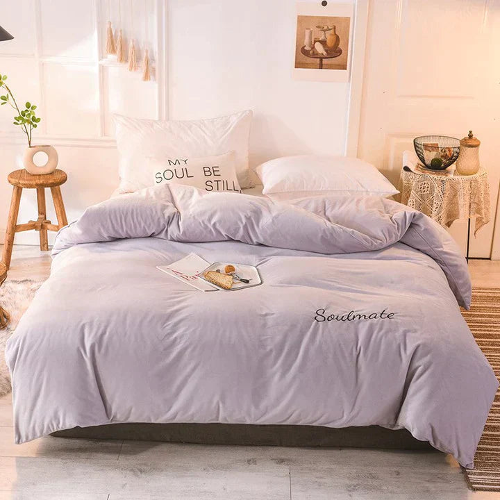 SilkCloud - Soft Warm Fleece 3-Piece Bedding Set