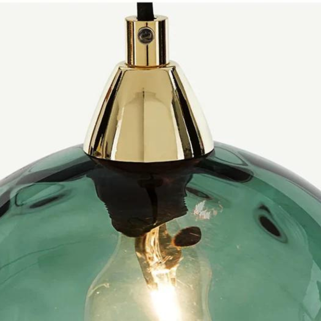 MajesticGlobe - Elegant Glass Globe Pendant Light for Luxurious Interiors