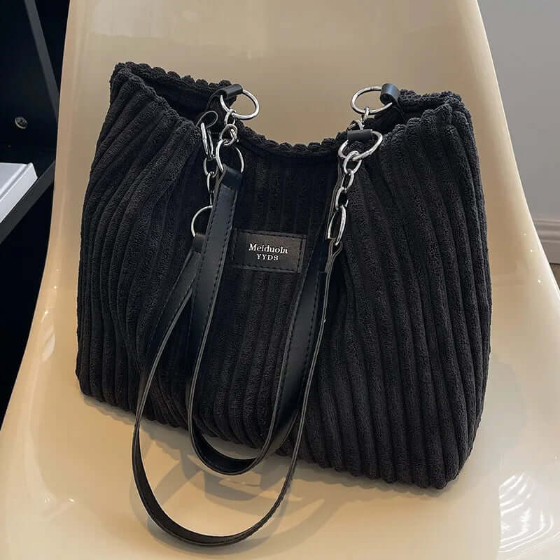 VelvetLuxe Bag - Sac à Main Élégant et Luxe