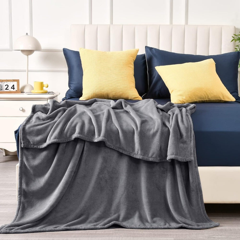 UltraSoft - Reversible Ultra-Soft Fleece Throw Blanket